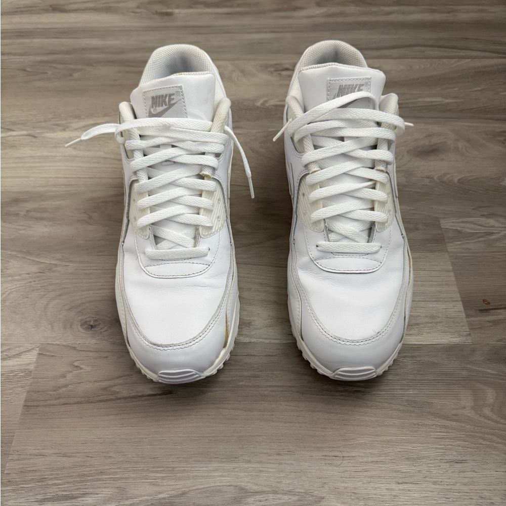 Nike Air Max 90's Triple White - Picture 8 of 9